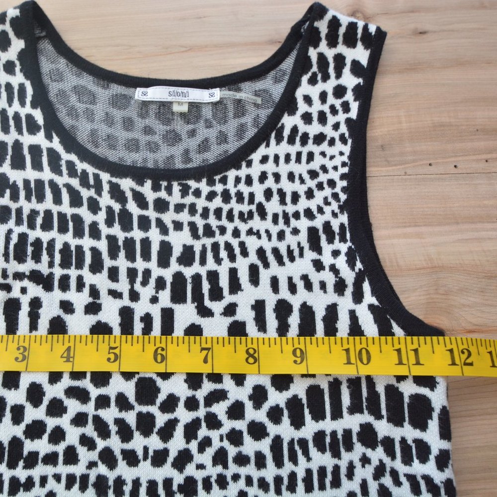 Sioni black and white knit dress in size M - Picture 13 of 17